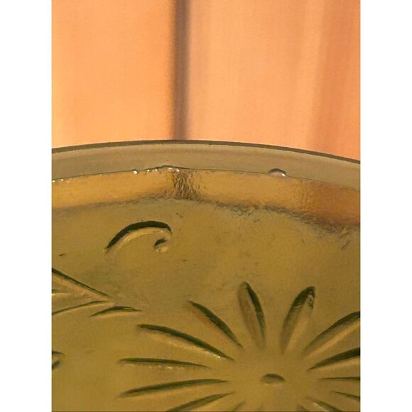 Vintage Indiana Glass Company Glass Green Daisy Pattern Bowl 7.5" x 2.75", 1970s - Picture 11 of 11